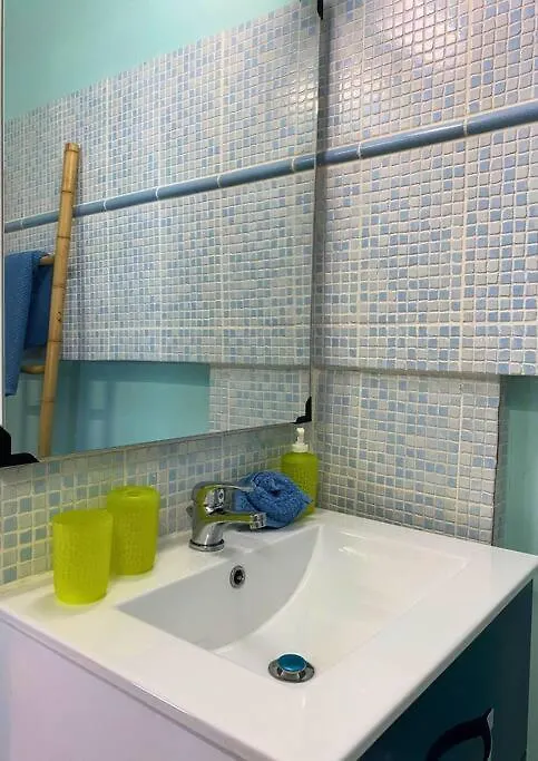 Apartament Trois Rivieres T2 Avec Grande Terrasse Ombragee Vue Mer Sainte-Luce Martynika